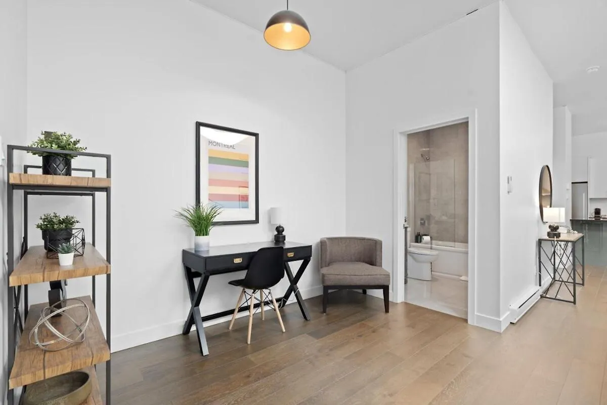 Modern And Cozy 2Bdr Near St-Hubert Plaza Apartment Montreal