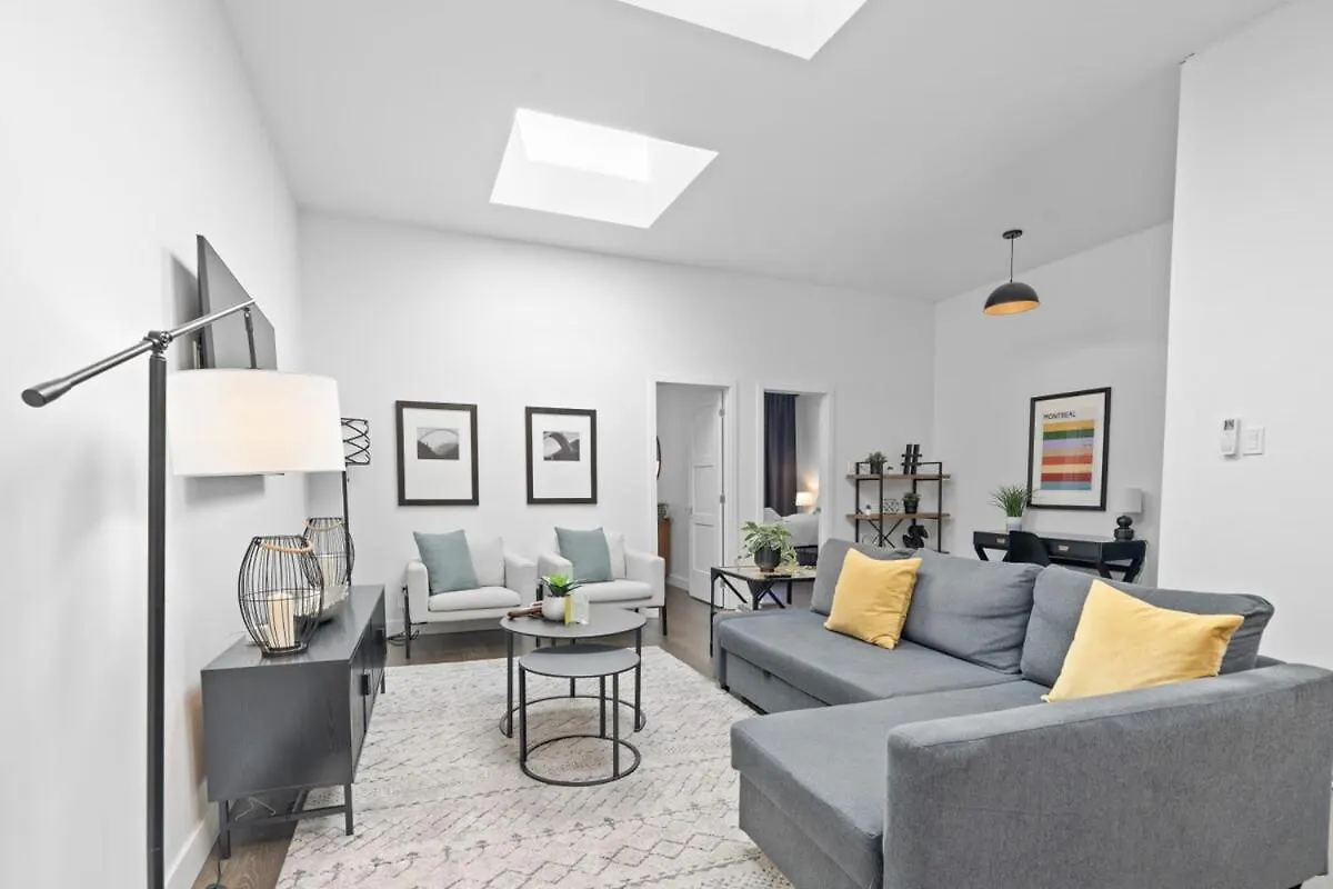 Modern And Cozy 2Bdr Near St-Hubert Plaza Apartment Montreal 0*,